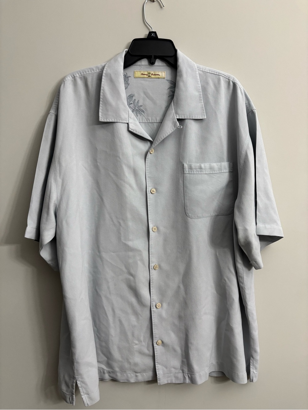 Tommy Bahama Light Gray Short-Sleeve Button-Down Shirt